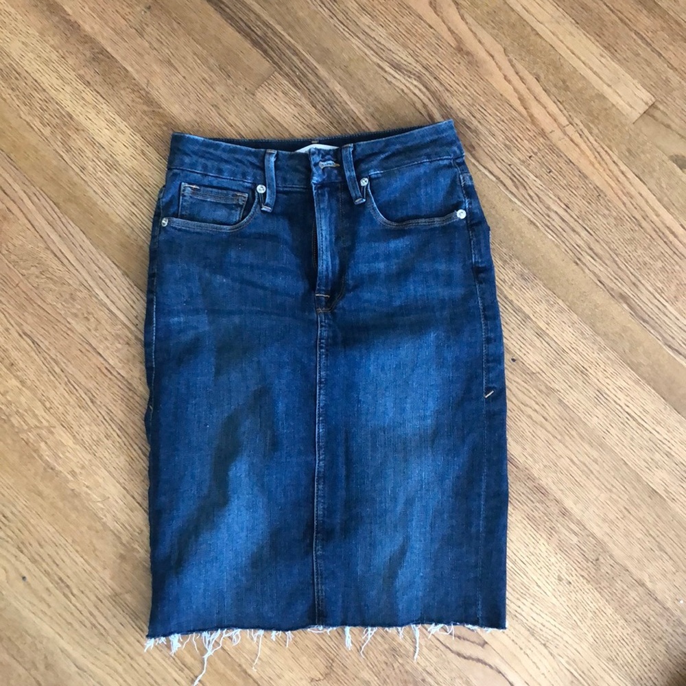 Jean skirt. Good American. Size 0